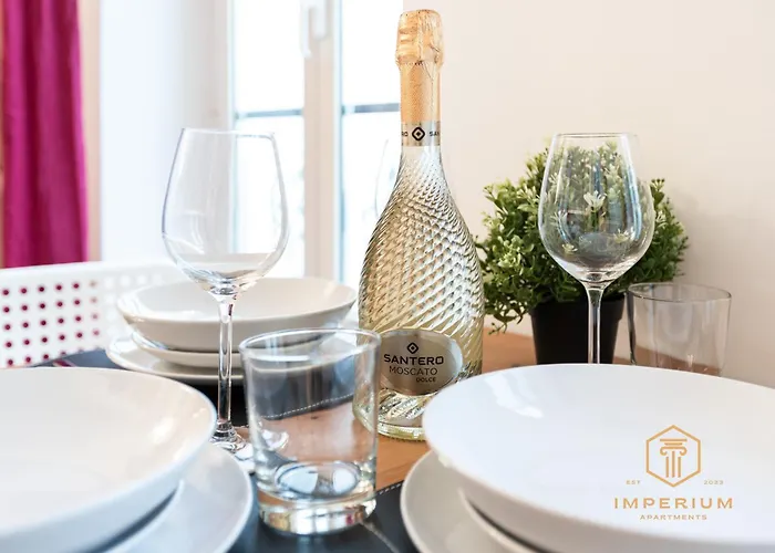 Historic Center Loft - 5min To Colosseum, 300mt To Metro, Pvt Balcony, A-c Roma